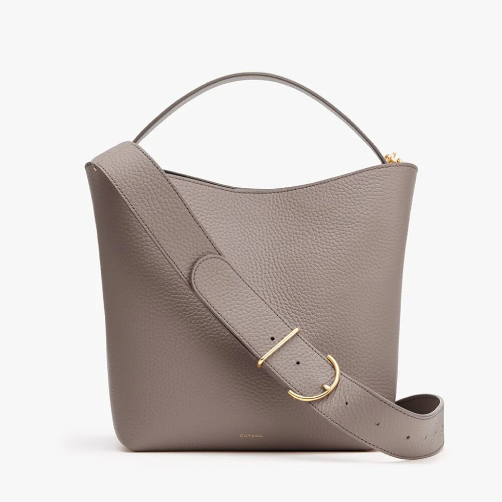 Cuyana Linea Bucket Bag in Clay - Picture 1 of 5